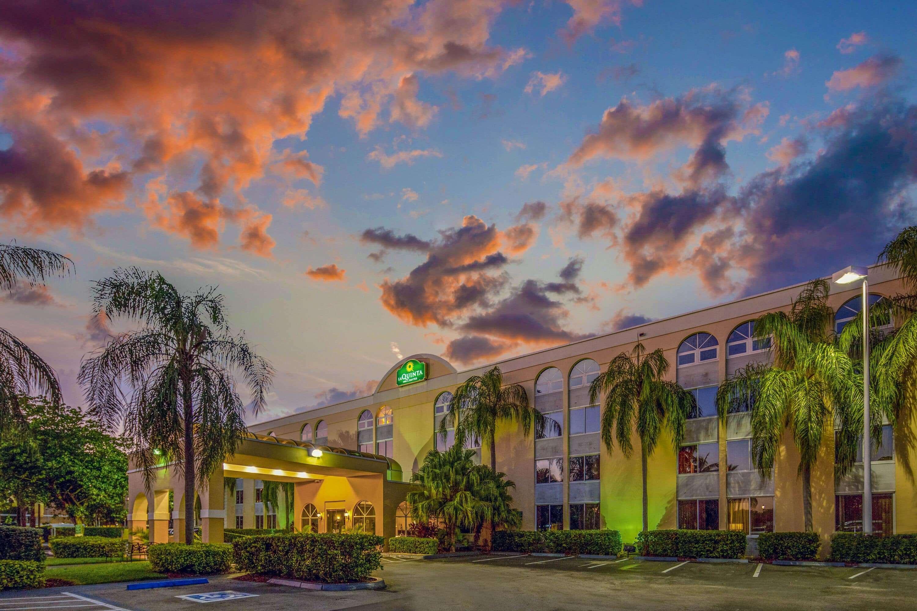 La Quinta By Wyndham Miami Lakes Buitenkant foto
