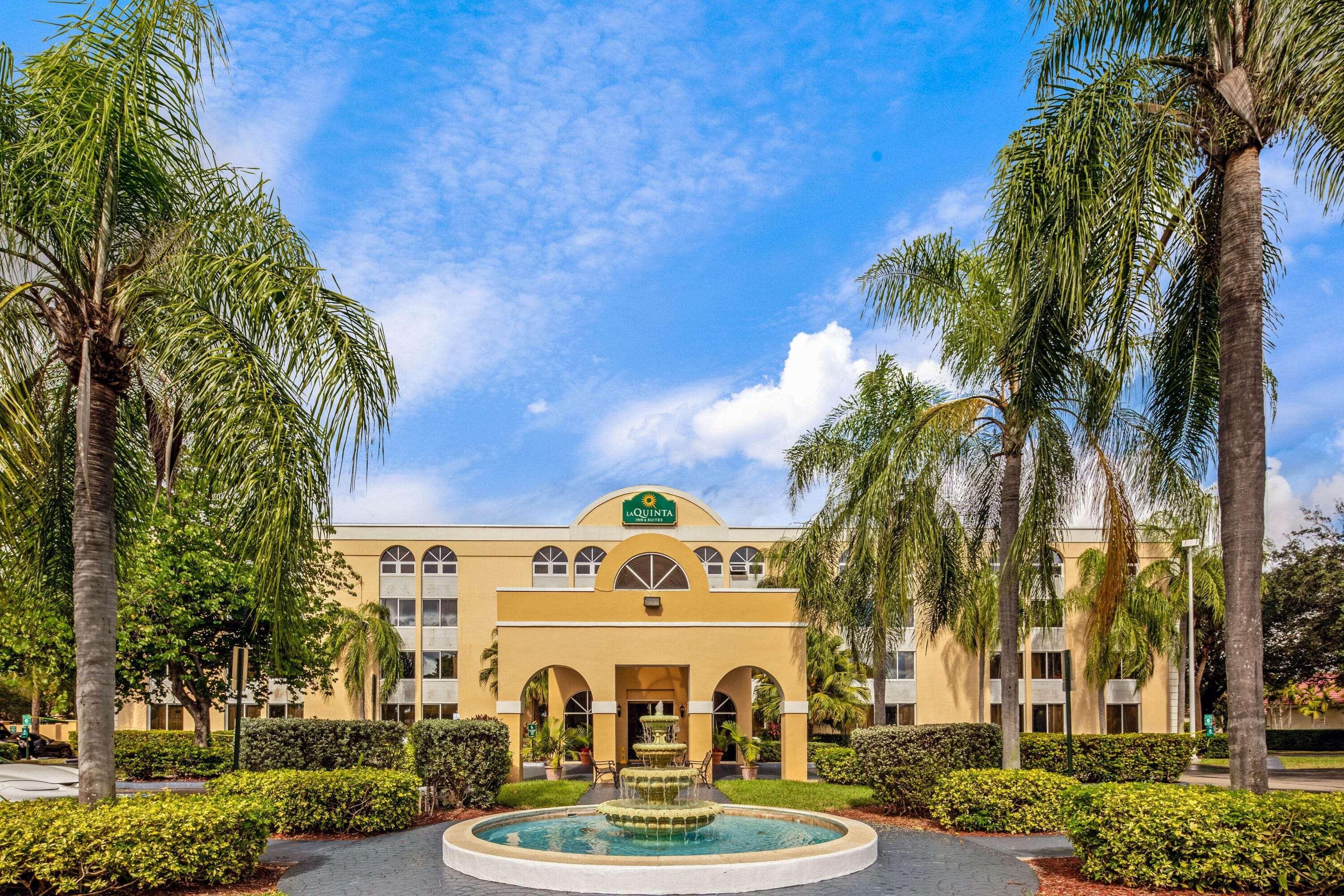 La Quinta By Wyndham Miami Lakes Buitenkant foto